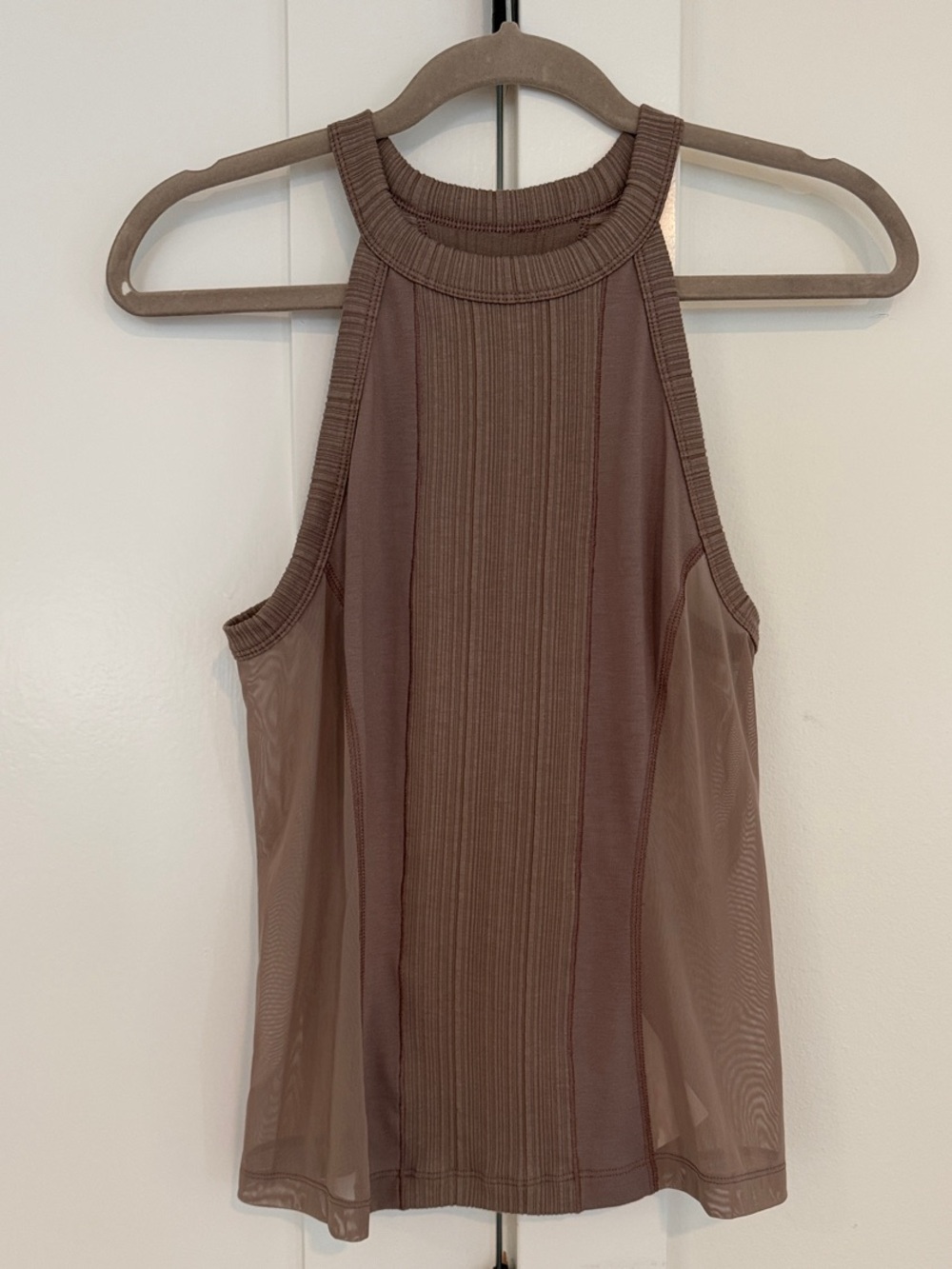 Nike High Neck Racerback Tank in Brown | Size Small